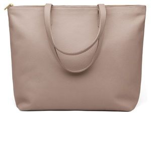 Cuyana zipper tote